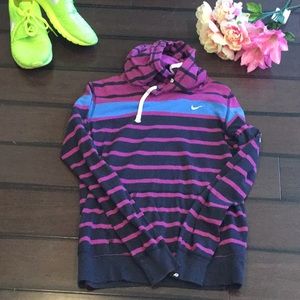 Nike pullover